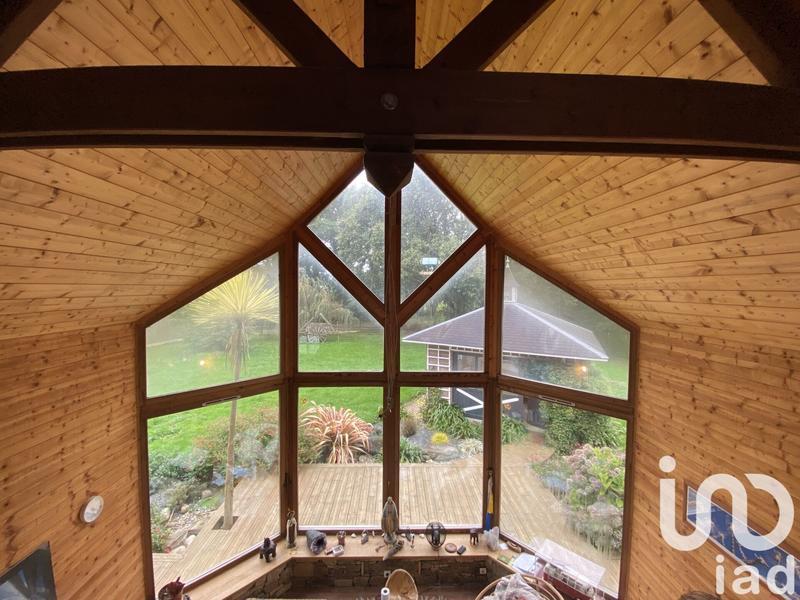 Maison - 220 m² - 6 pièces