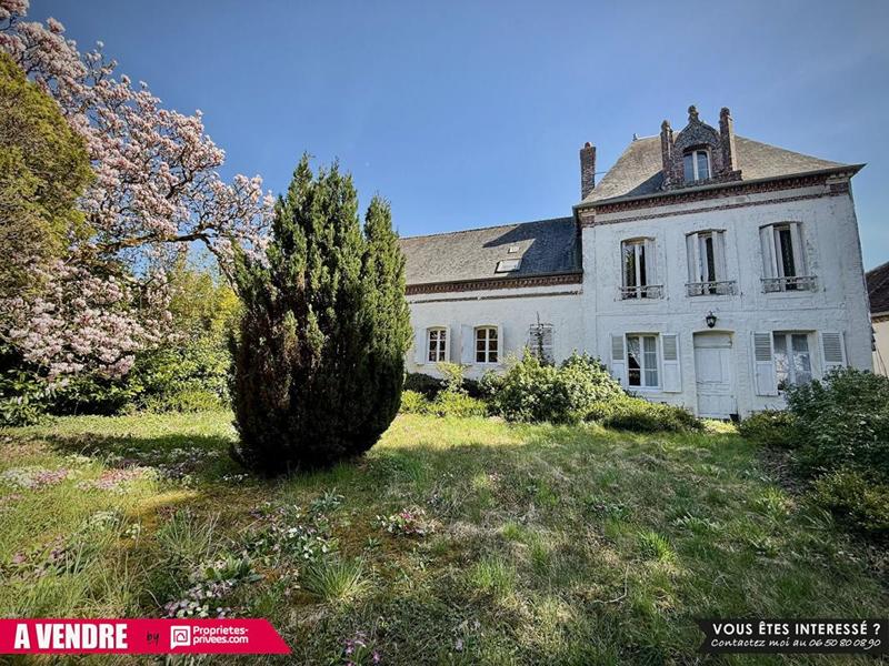 Propriété - 343 m² - 10 pièces