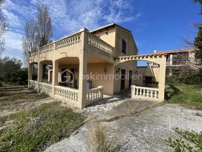 Maison - 140 m² - 5 pièces