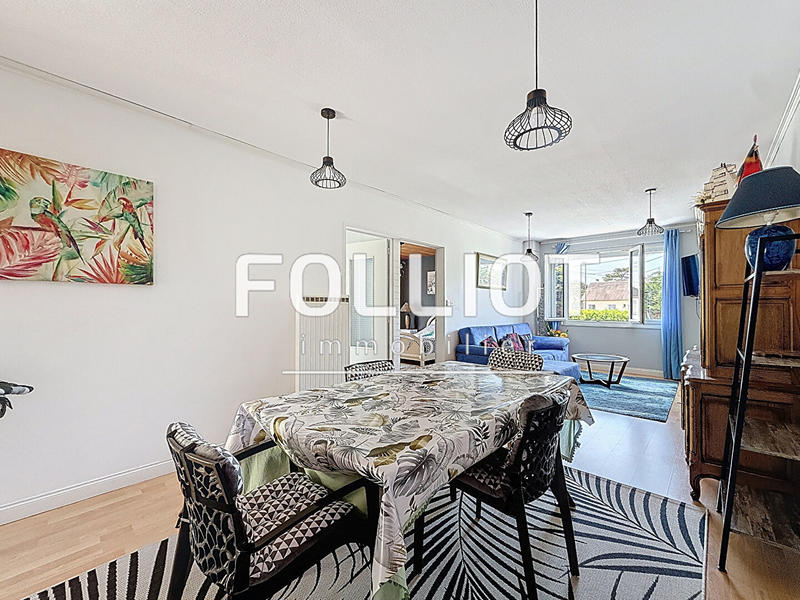 Maison - 140 m² - 7 pièces