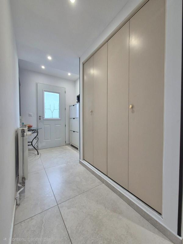 Maison - 111 m² - 6 pièces