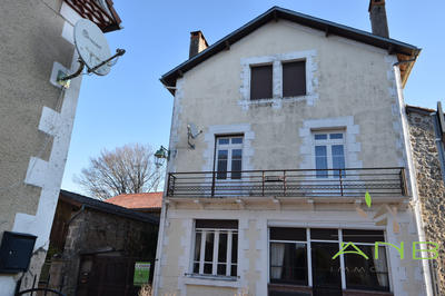 Maison ancienne - 176 m² - 9 pièces