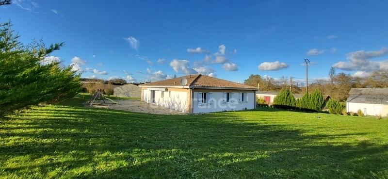 Maison - 120 m² - 4 pièces