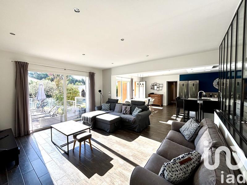 Maison - 160 m² - 5 pièces