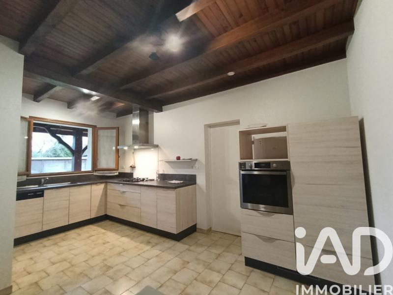 Maison - 136 m² - 5 pièces