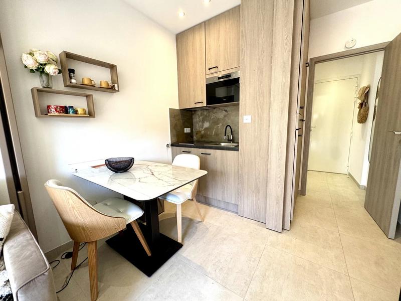 Appartement - 20 m² - 1 pièce