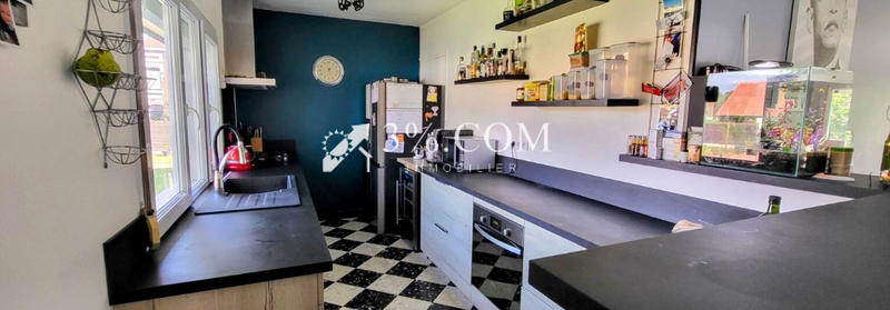 Maison - 217 m² - 7 pièces