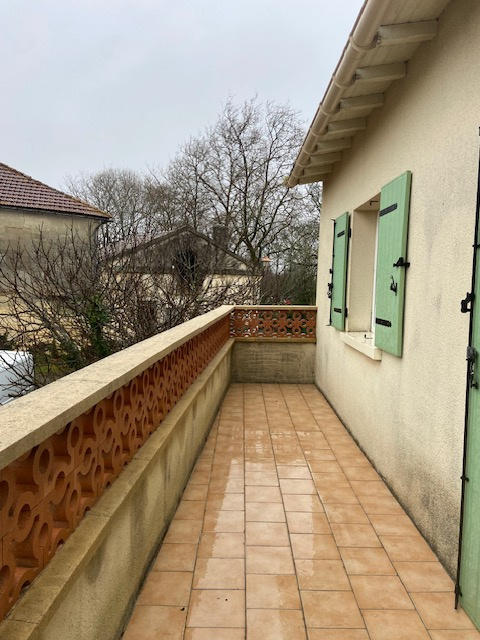 Maison - 84 m² - 4 pièces