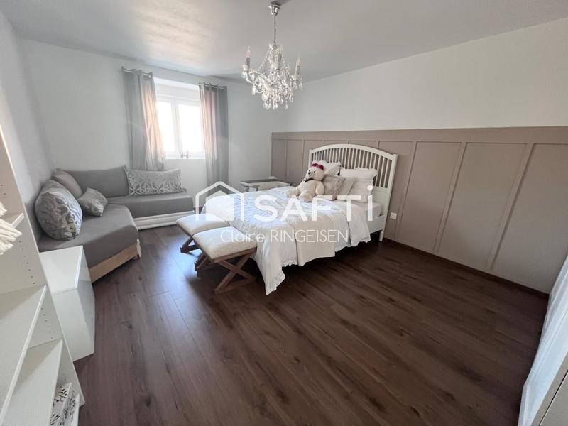 Maison - 158 m² - 6 pièces