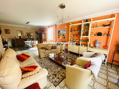 Maison - 162 m² - 7 pièces