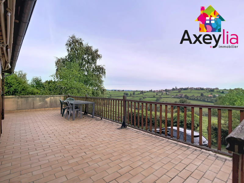 Maison - 165 m² - 6 pièces