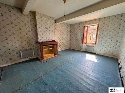 Maison traditionnelle - 199 m² - 6 pièces