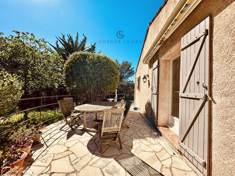 Villa - 180 m² - 6 pièces