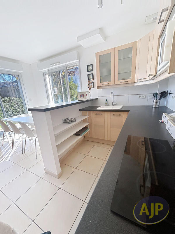 Maison - 74 m² - 4 pièces