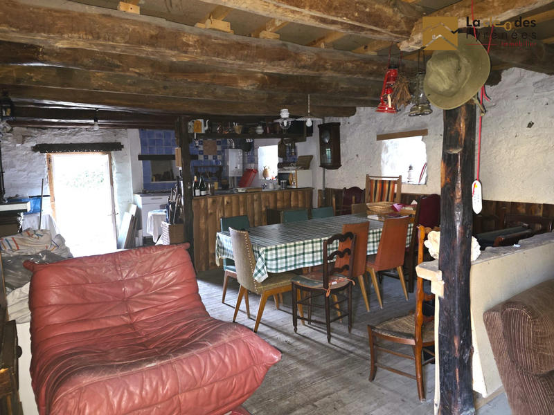 Maison ancienne - 90 m² - 2 pièces