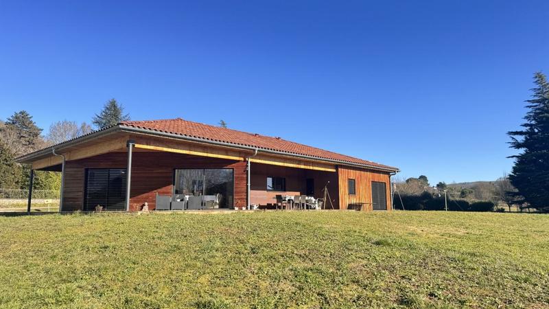 Maison - 164 m² - 6 pièces