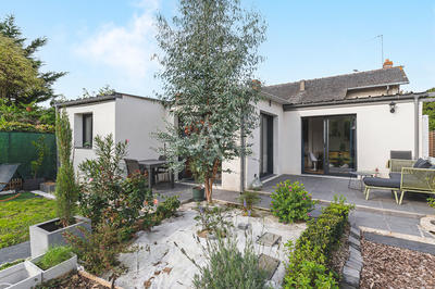 Maison - 107 m² - 5 pièces