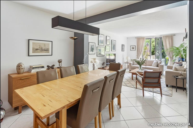 Maison - 127 m² - 5 pièces