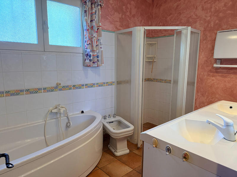 Maison - 140 m² - 6 pièces