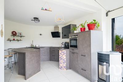 Maison - 136 m² - 6 pièces