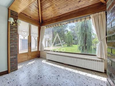 Maison de ville - 210 m² - 9 pièces