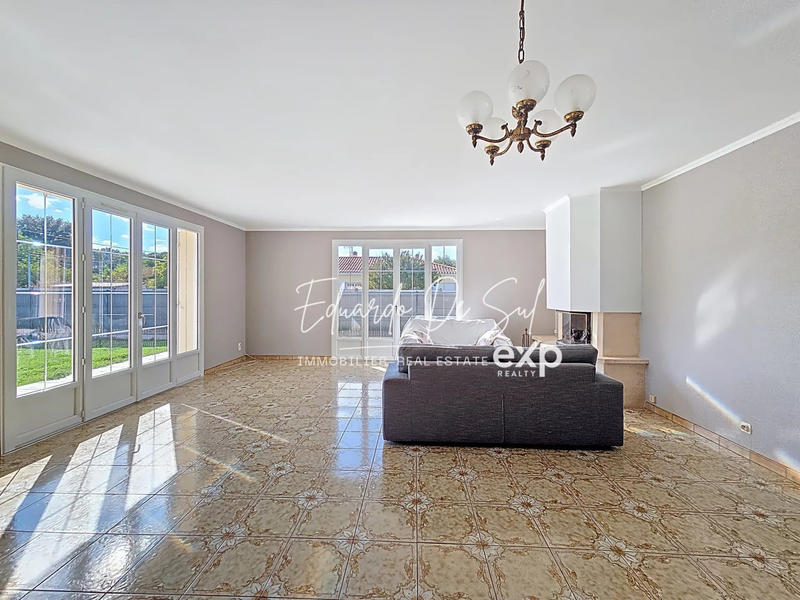 Maison - 145 m² - 7 pièces