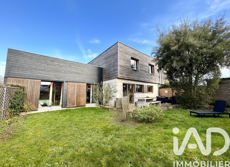 Maison - 142 m² - 6 pièces