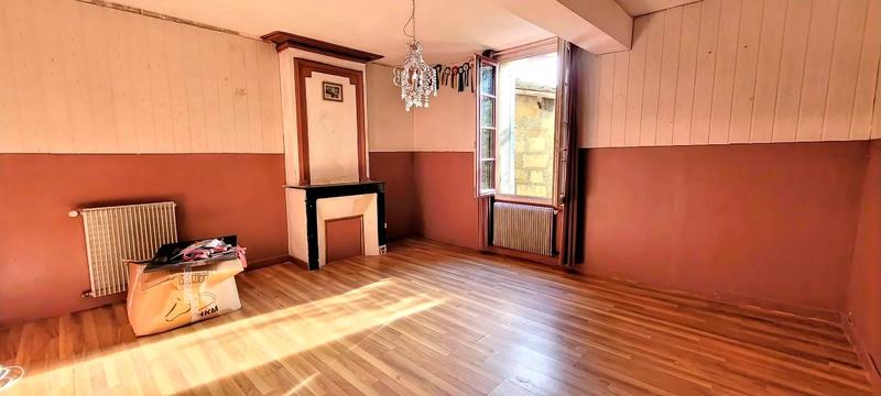 Maison - 260 m² - 8 pièces