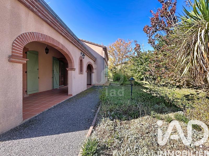 Maison - 206 m² - 9 pièces