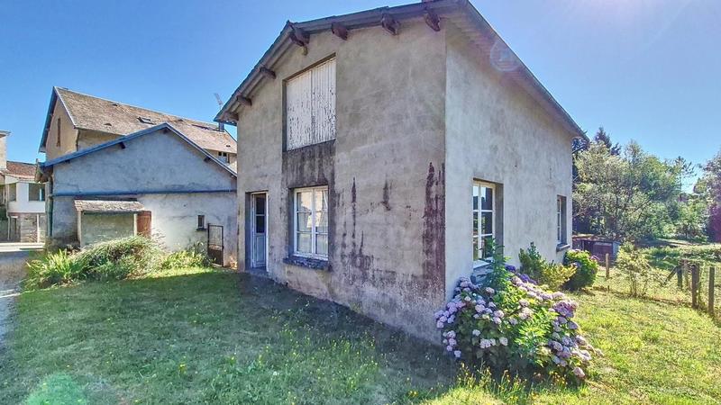 Maison traditionnelle - 127 m² - 7 pièces