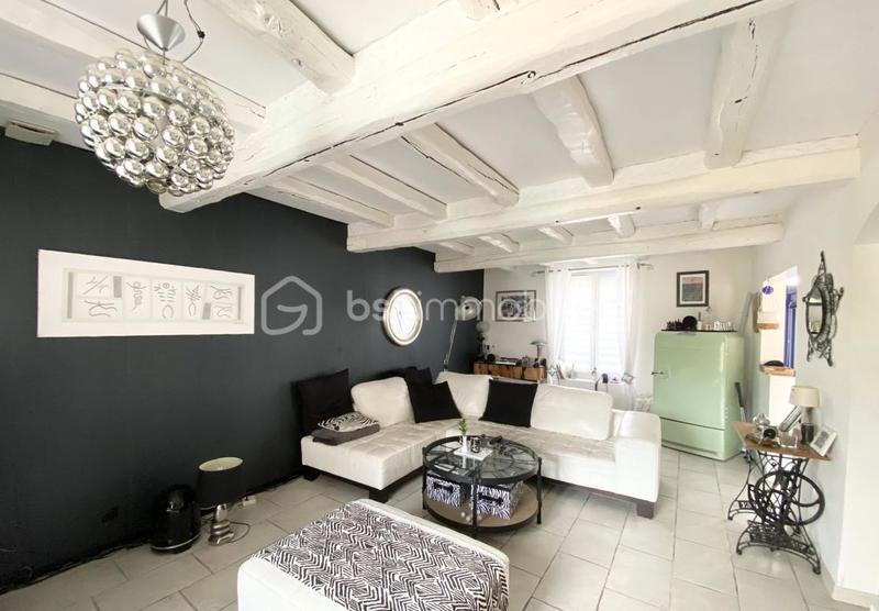 Maison - 180 m² - 6 pièces