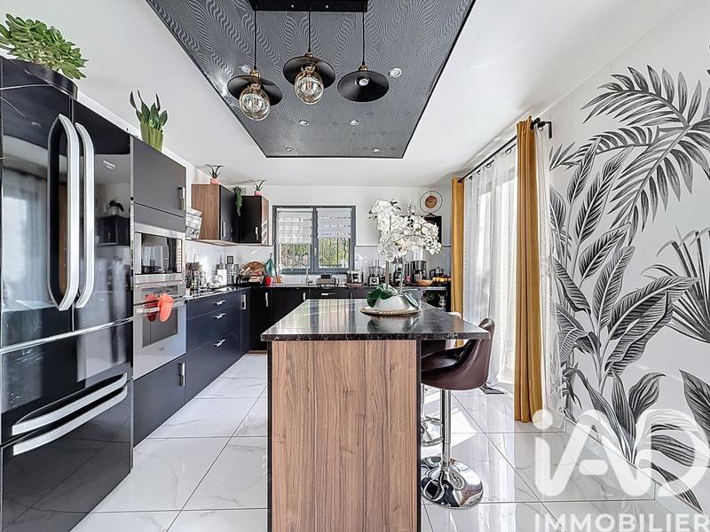 Maison - 116 m² - 6 pièces