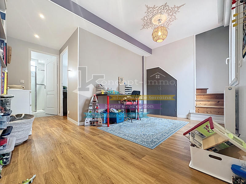 Maison - 74 m² - 4 pièces