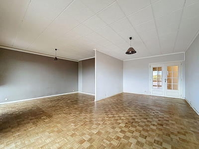 Appartement - 100 m² - 3 pièces