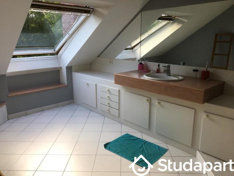 Chambre - 15 m² - 1 pièce