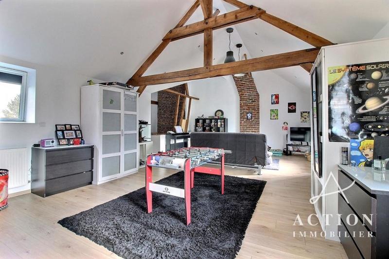 Demeure - 375 m² - 11 pièces