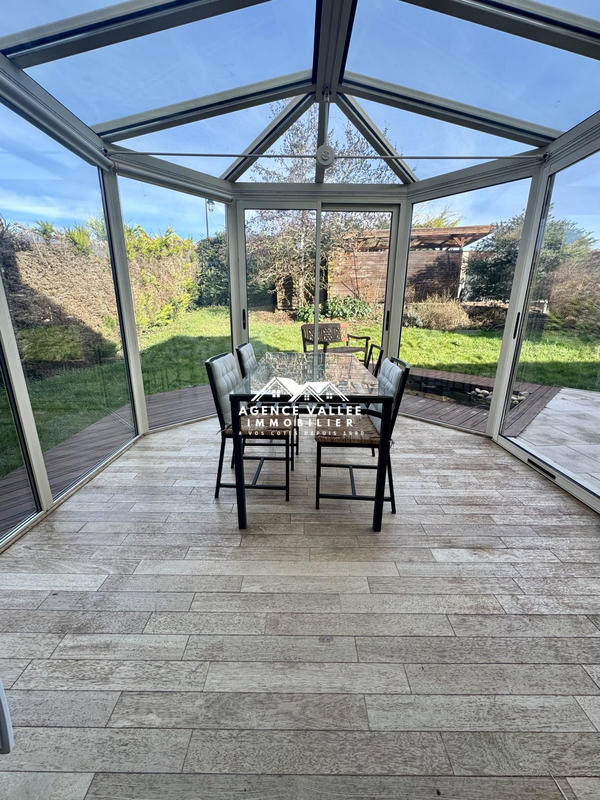 Maison traditionnelle - 148 m² - 7 pièces