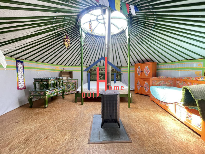 Maison ancienne - 312 m² - 8 pièces