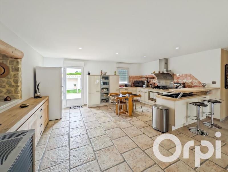 Maison - 150 m² - 5 pièces