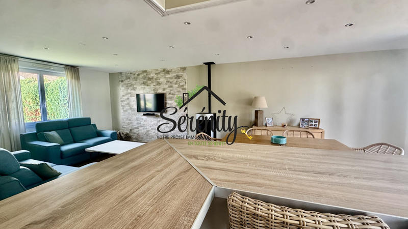 Maison - 114 m² - 8 pièces