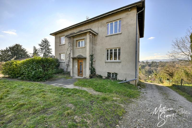 Appartement - 114 m² - 5 pièces