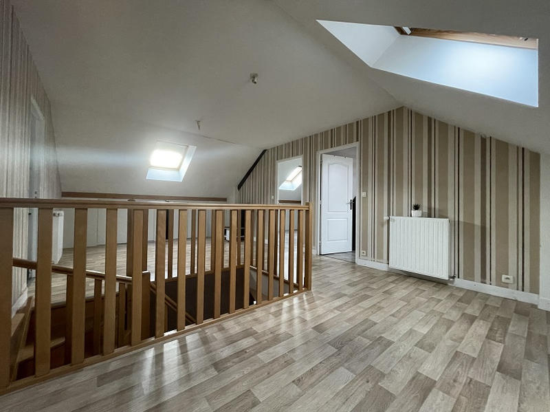 Appartement - 158 m² - 6 pièces