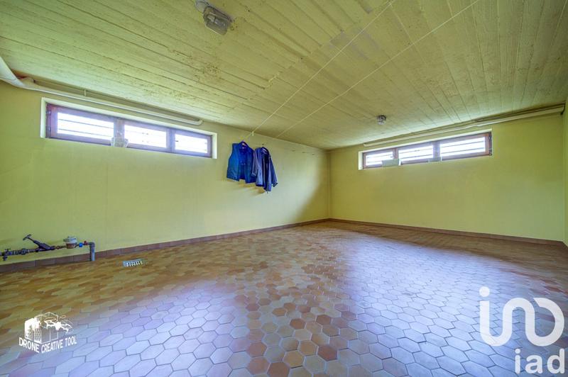 Maison - 200 m² - 8 pièces