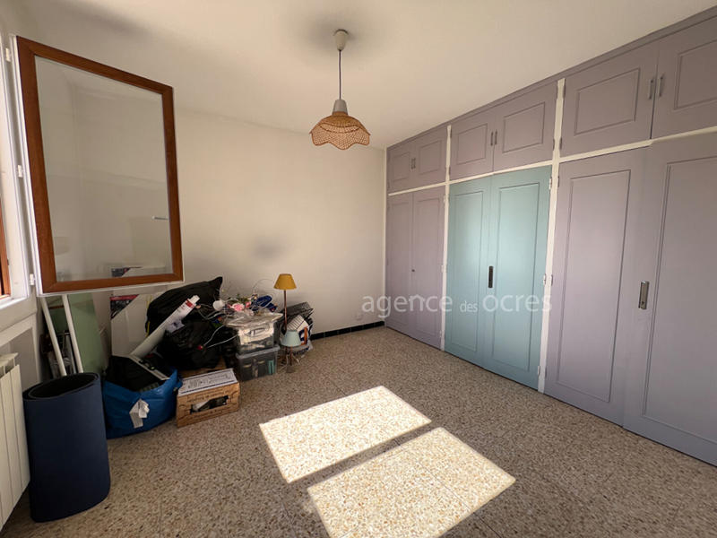 Appartement - 93 m² - 4 pièces