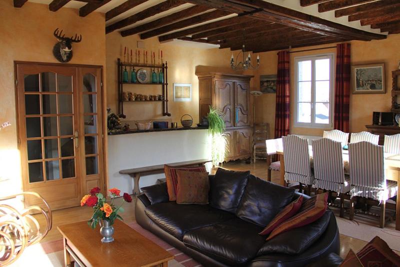 Propriété - 250 m² - 7 pièces