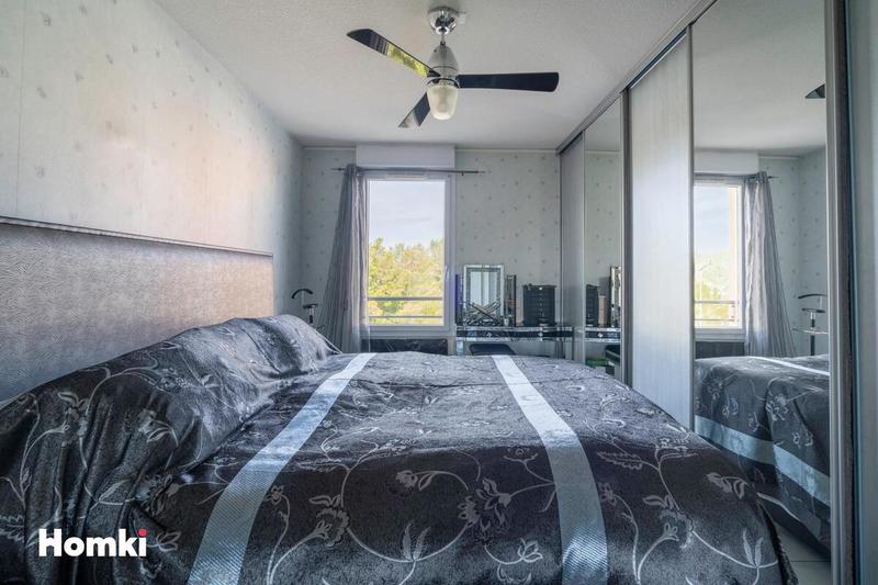 Appartement - 100 m² - 4 pièces