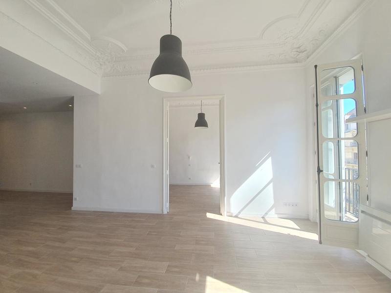 Appartement - 64 m² - 2 pièces