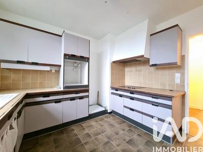 Appartement - 79 m² - 4 pièces