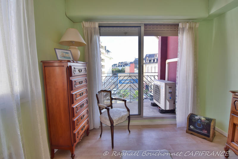 Appartement - 97 m² - 4 pièces