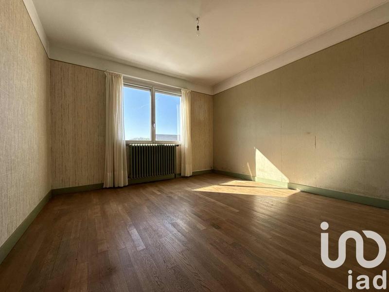 Maison - 93 m² - 5 pièces